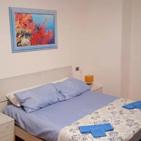 Marilyn Pallanza Parking Free Apartment *